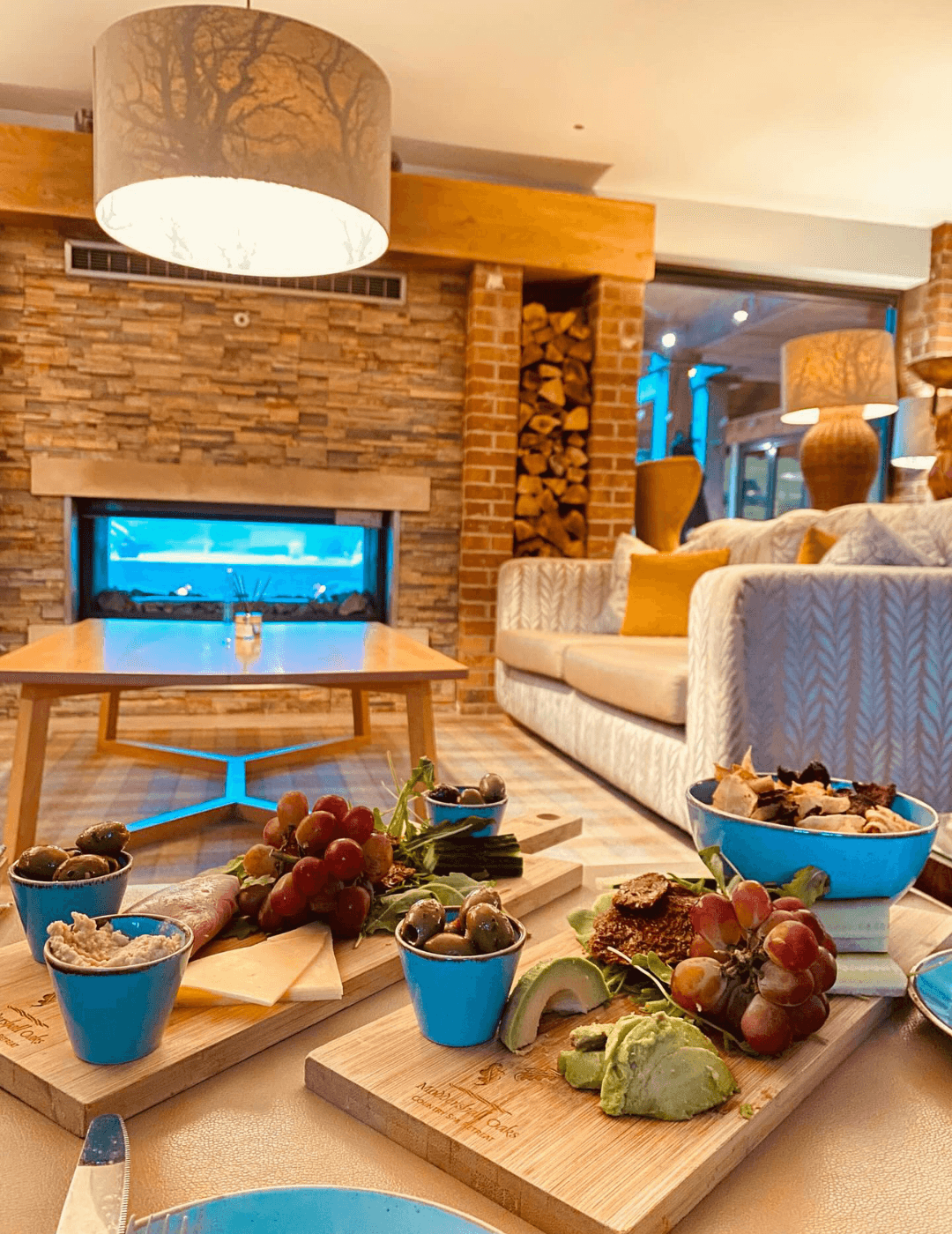 MODDERSHALL MOMENTS SPA EVENING